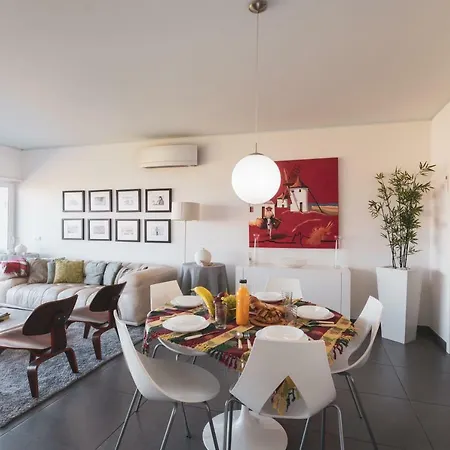 38 - Residences * פניש